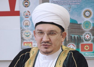 Председатель Духовного управления мусульман Саратовской области,  муфтий Мукаддас Бибарсов