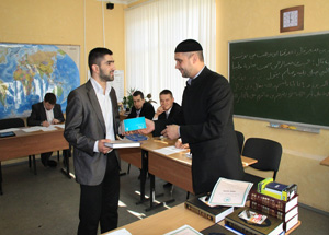 В Московском исламском университете состоялся конкурс по фикху. Фото www.miu.su 