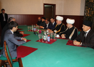 Встреча муфтиев России с главой Республики Крым Сергеем Аксеновым