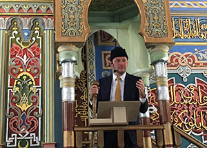 Пророк (мир ему) первый здоровался с людьми… Дамир Мухетдинов провел джума-намаз в Соборной мечети Владикавказа