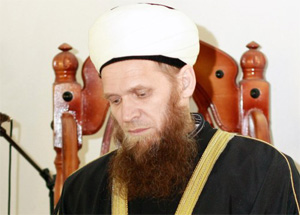  Председатель мусульманской религиозной организации г. Твери, имам-хатыб Тверской соборной мечети Таир-хазрат Сайфутдинов