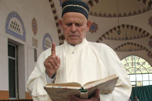 Имам Зайнутдин Дайзиев. Фото: islamdag.ru