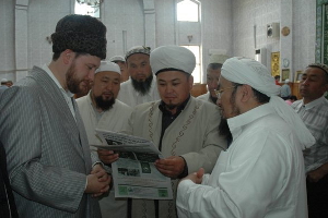Главный редактор газеты 