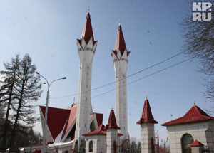 Мечети в Уфе будут работать с семи утра в день праздника Курбан-байрам. Фото http://www.ufa.kp.ru Мечети в Уфе будут работать с семи утра в день праздника Курбан-байрам. Фото http://www.ufa.kp.ru
