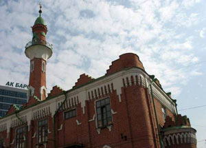 В высшем мусульманском медресе имени 1000-летия принятия ислама (Казань) состоялся праздник для мам