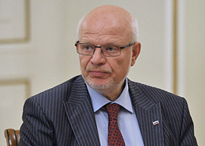 председатель Совета при Президенте Российской Федерации по развитию гражданского общества и правам человека Михаил Федотов. Фото: Dni.ru председатель Совета при Президенте Российской Федерации по развитию гражданского общества и правам человека Михаил Федотов. Фото: Dni.ru