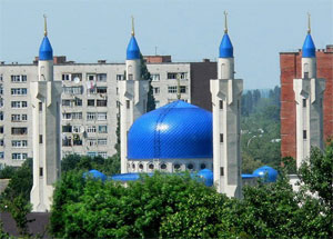 Имам соборной мечети в Майкопе побеседовал с «трудными» подростками. Фото http://img-fotki.yandex.ru