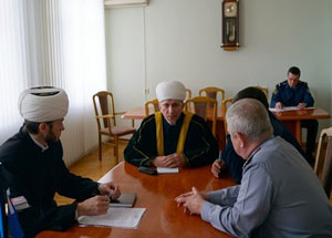 Встреча сотрудников ДУМНО с с руководством ГУФСИН РФ по Нижегородской области. Фото http://islamnn.ru