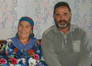 Старейшему члену мусульманской общины Галича Сафие Шарафетдиновой исполнилось 85 лет Старейшему члену мусульманской общины Галича Сафие Шарафетдиновой исполнилось 85 лет
