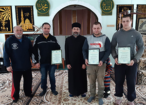В исторической мечети села Подлипки Рязанской области чествовали участников ремонтных работ